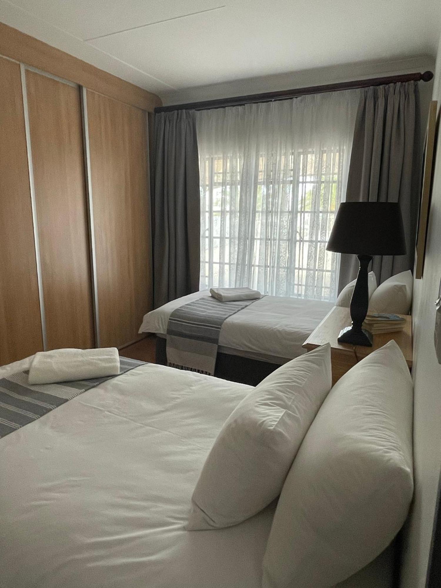 City Comfort Self Catering ウィントフーク エクステリア 写真